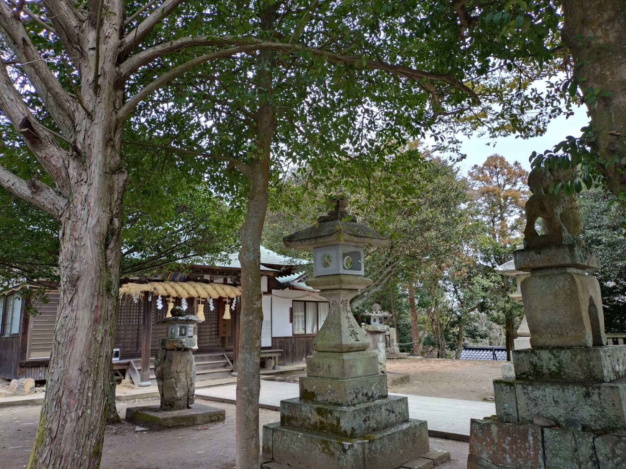 高屋神社本宮