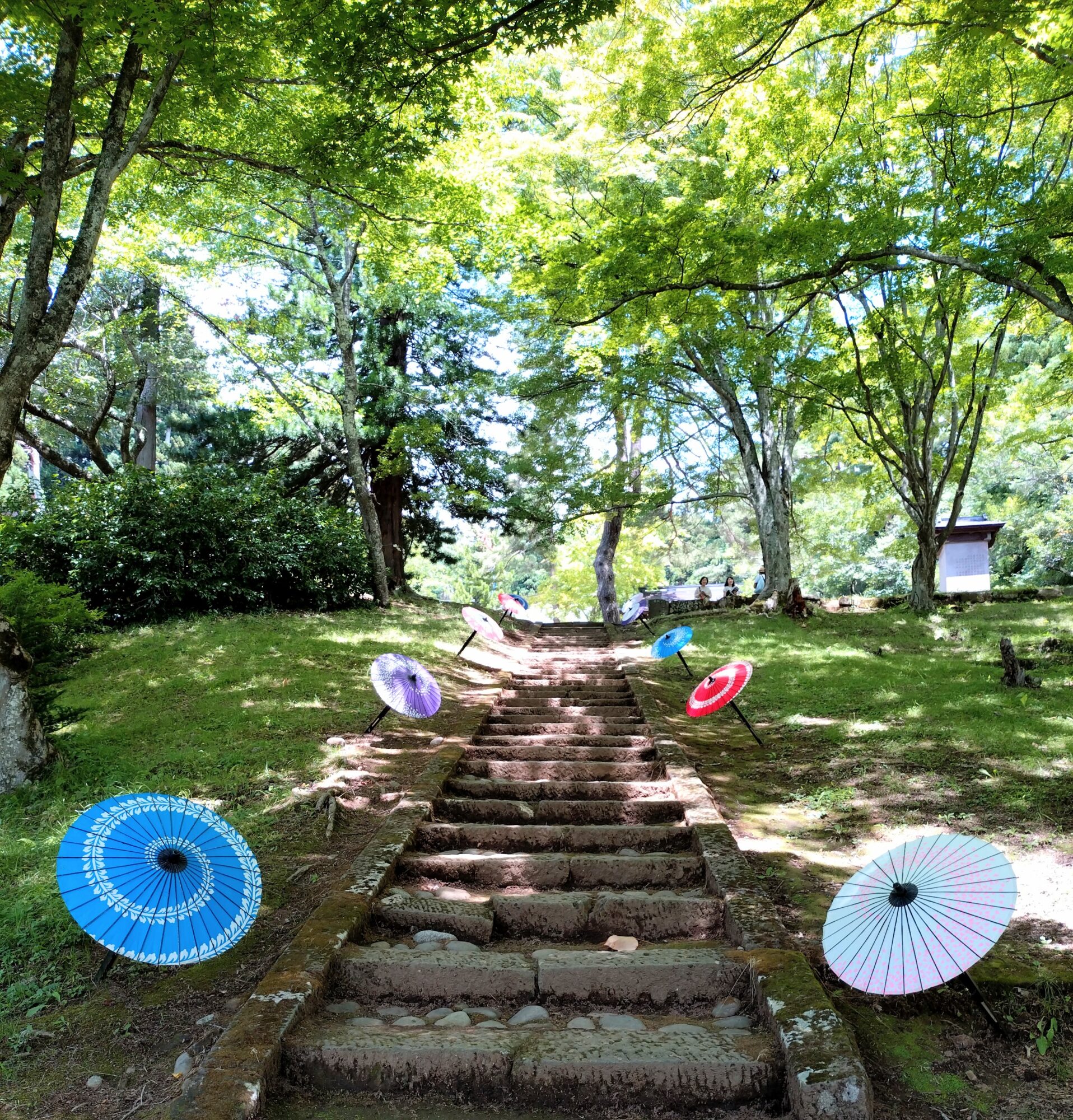 土津神社