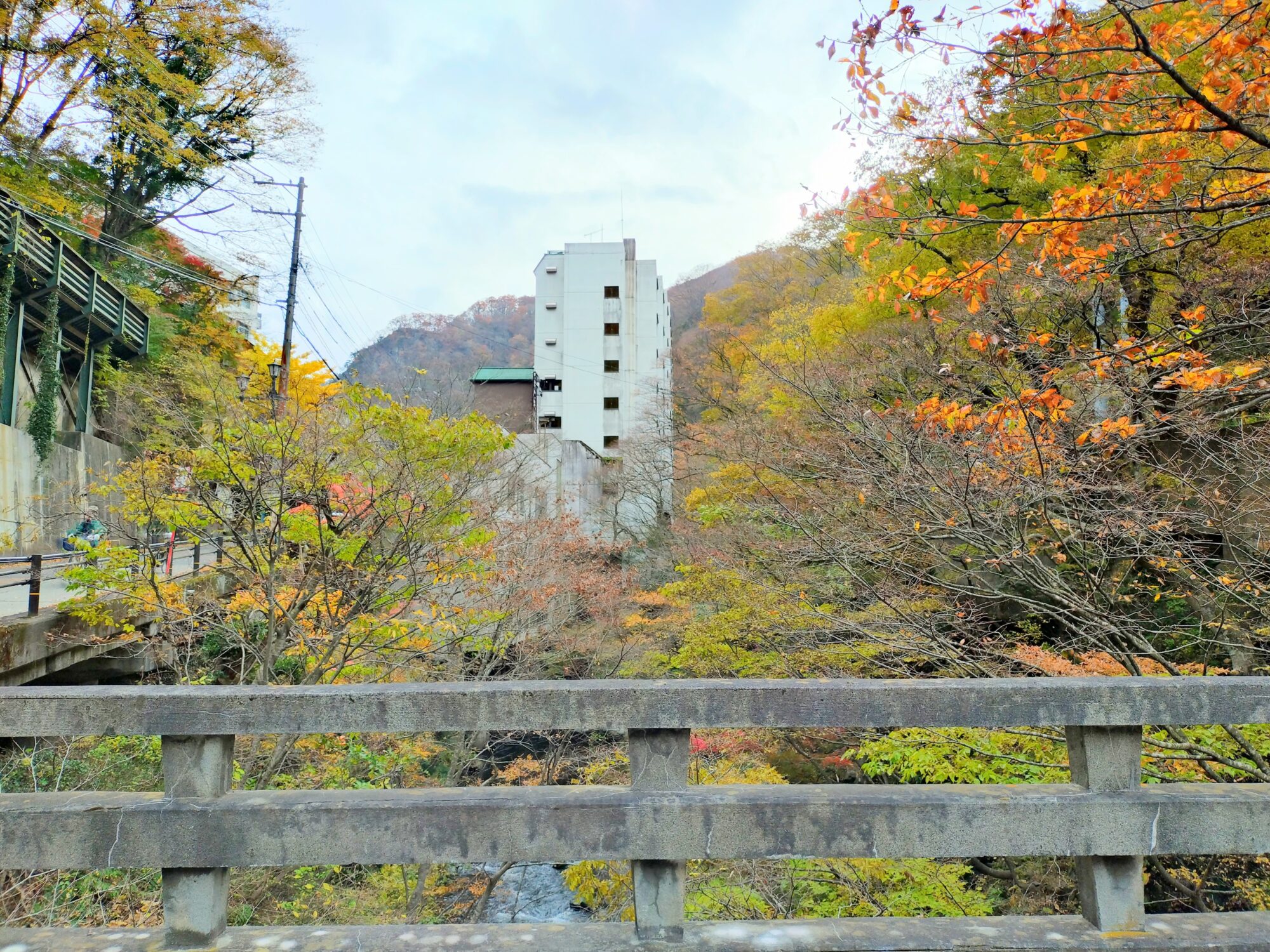 東山温泉　原瀧