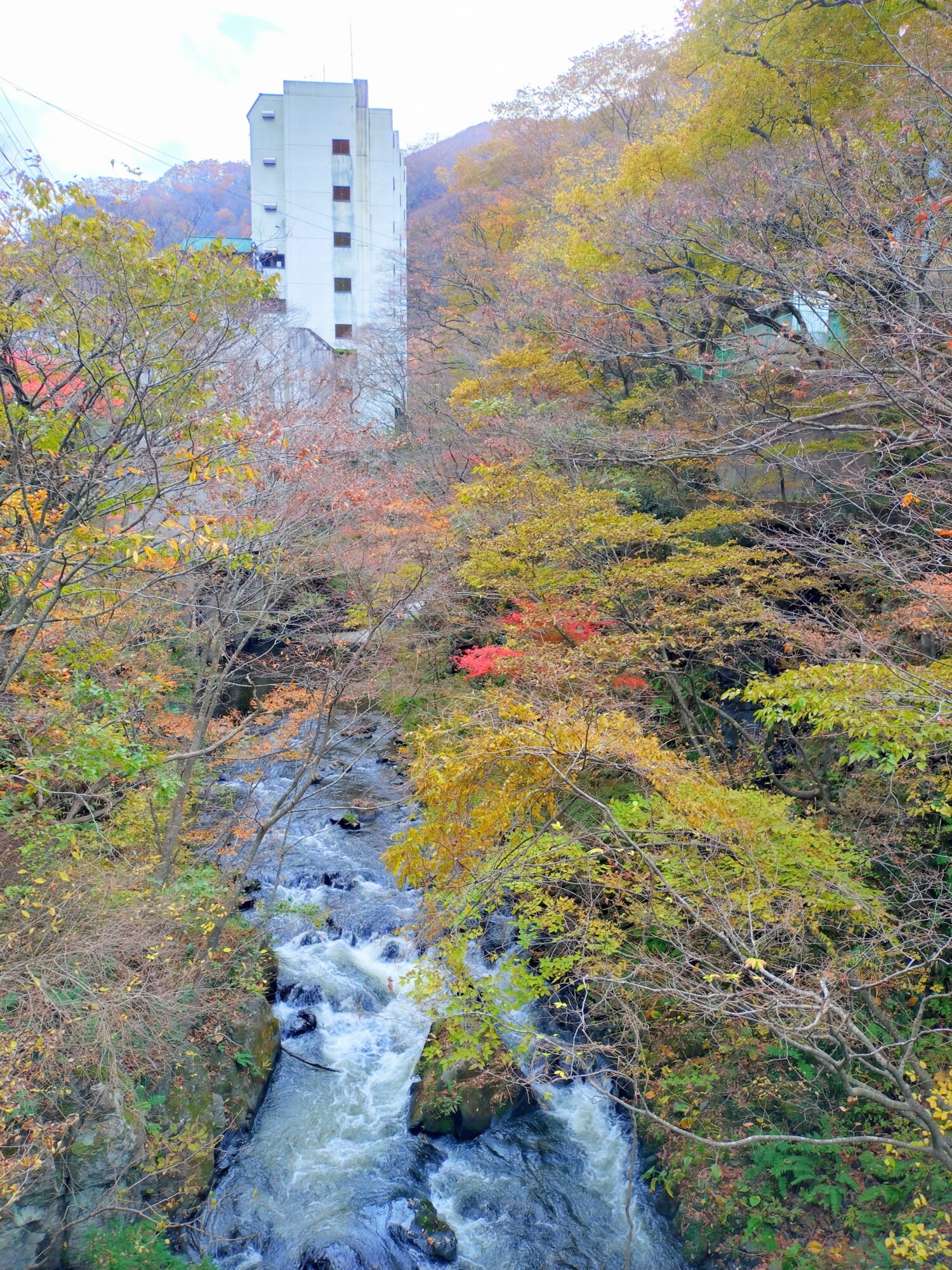 東山温泉　原瀧