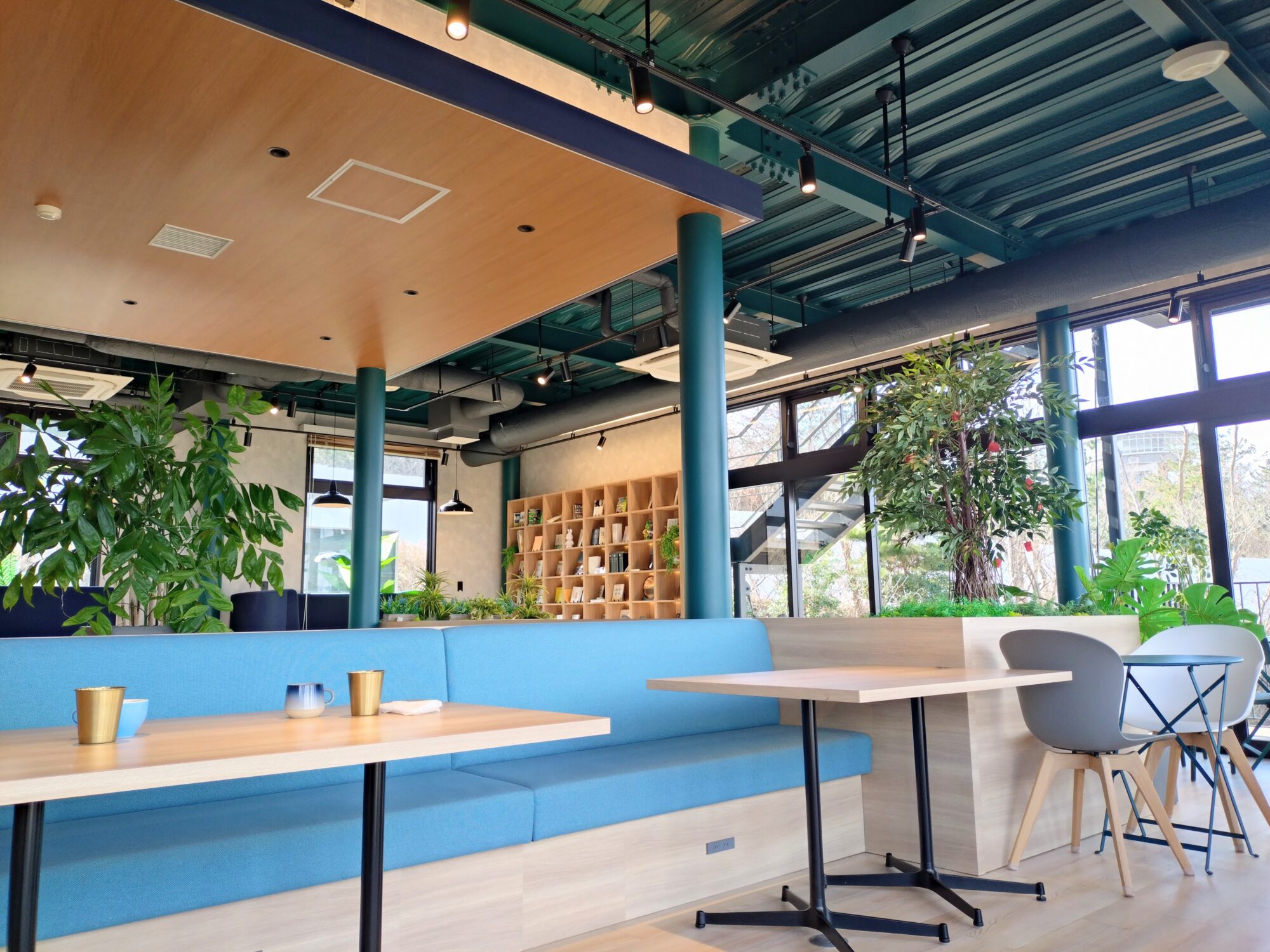 ダイニング＆カフェ　サンドボックス